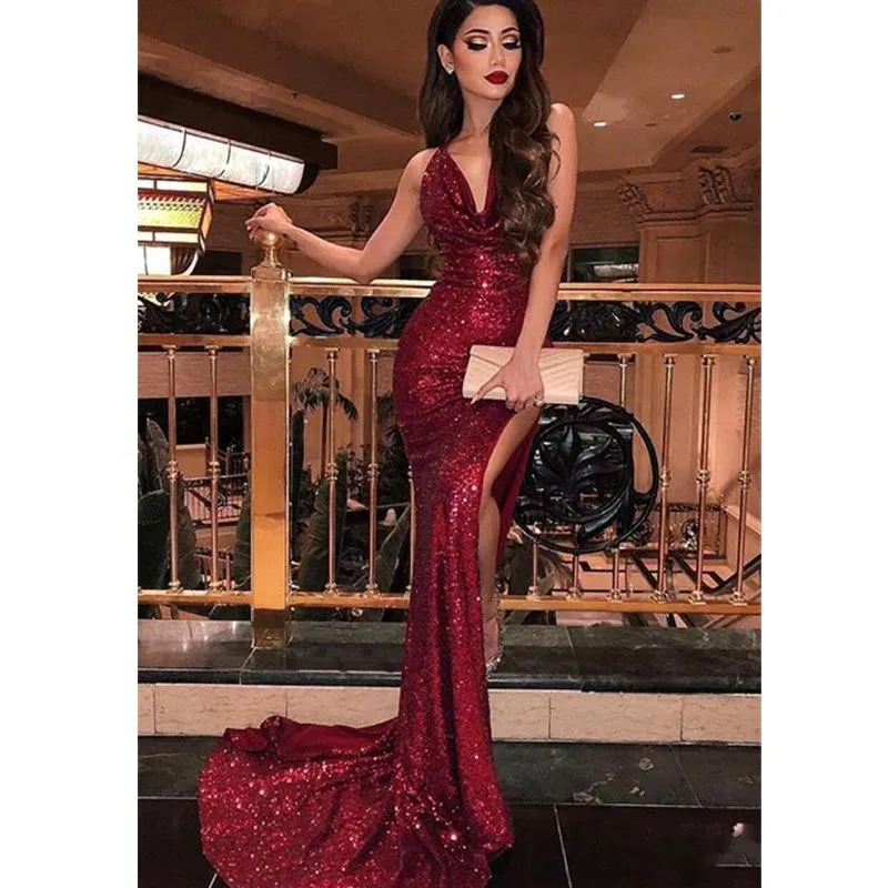 2019 Burgundy Sequined Dresses Party Wear Side Split Mermaid Prom Dresses Evening Gowns Robes de Soirée