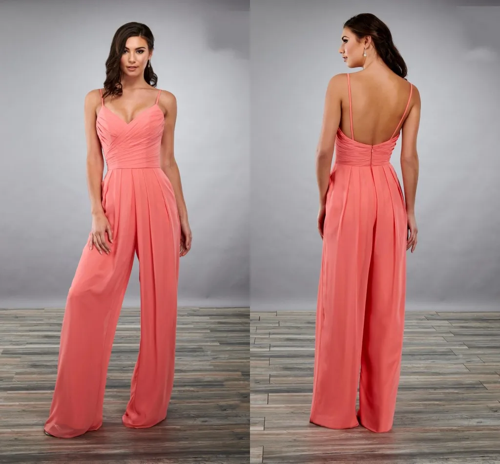 2020 Corail Plis Drapé Combinaison De Bal Robes De Demoiselle D'honneur Spaghetti Col En V Dos Ouvert En Mousseline De Soie Pantalon De Soirée Costume Robe De Fête Invités De Mariage