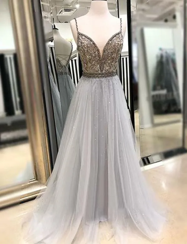 Elegantes vestidos de fiesta sin espalda de encaje con cuentas Escote pronunciado Una línea Vestido formal con lentejuelas Hasta el suelo Tul Vestidos de noche de talla grande