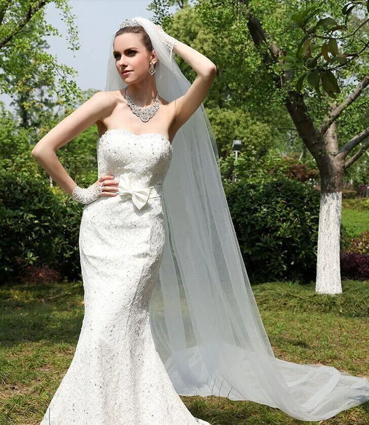 Elegante bruidssluieren met snijrand kathedraal lengte 3m super lange een tier tule wit ivoor hotselling bruiloft sluier