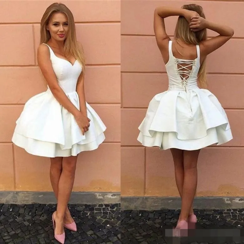 Ivory Short Homecoming Dresses Satin Tiered Skirt Lace Up Back Straps Sweetheart Neckline Tail Party Gowns Formal Prom Wear 403