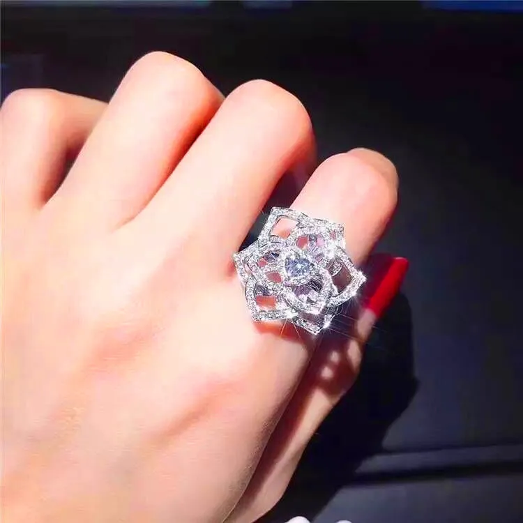 Bague de promesse de grande fleur 5A Cz Stone 925 Silver Heart Bagues de fiançailles de mariage pour les femmes Bijoux de doigt de luxe de mariée