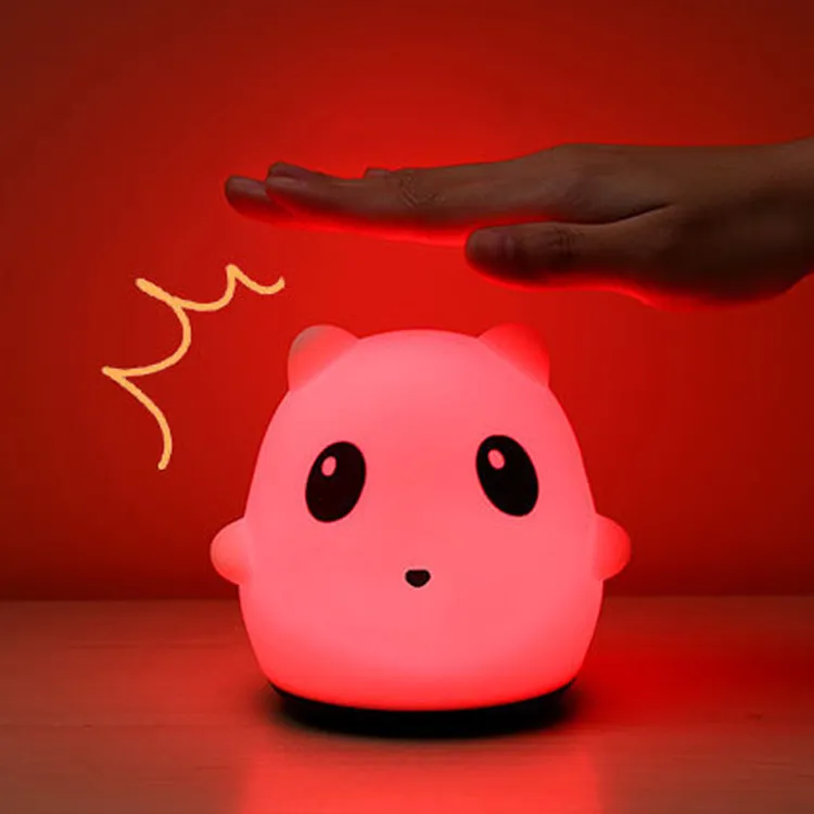 Veilleuse pour Enfants, 7 Couleurs Lumière LED Veilleuse Enfant Led  Rechargeable Avec de USB, Veilleuse en Silicone Doux au Toucher, Portable  Jolie Ve