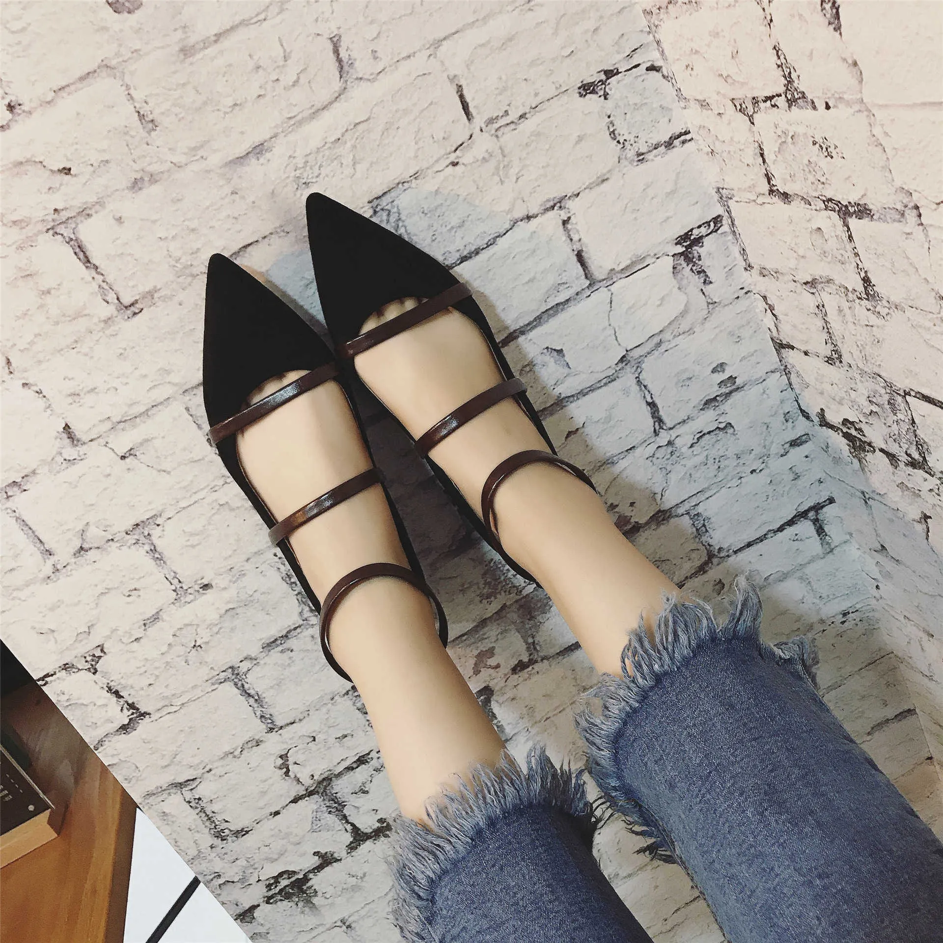 Hot Sale-2019 One Season Word Bandage Flat Woman Asakuchi All-Match Sexy Women's Shoes Sharp Single Shoe