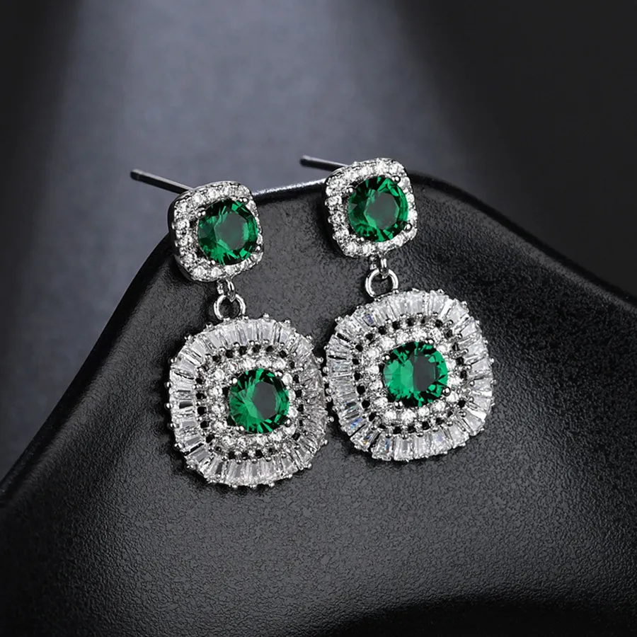 Nuevos pendientes lujosos colgantes de forma cuadrada con piedra CZ azul real verde para accesorios de joyería nupcial para fiesta de boda Bij2768