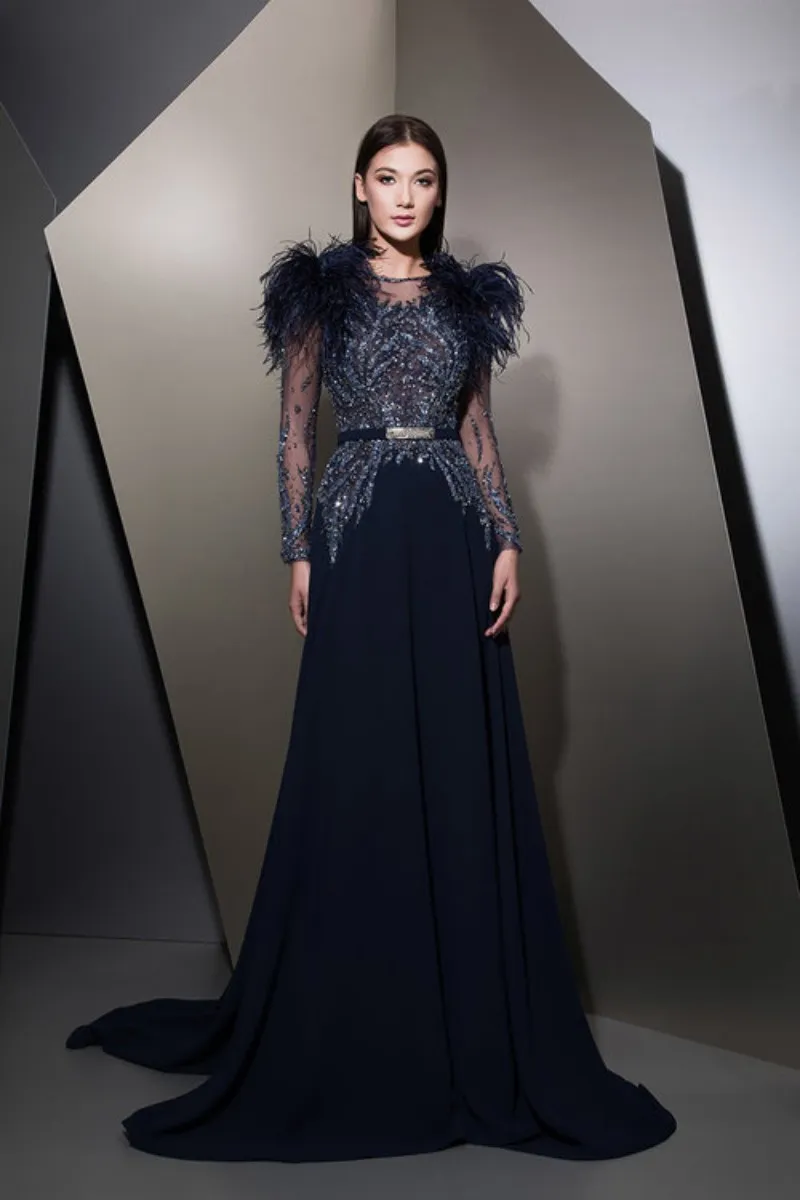 2019 Ziadnaked robes de soirée avec plumes perlées robe de bal formelle longue dubaï arabe bleu marine tapis rouge robes de soirée