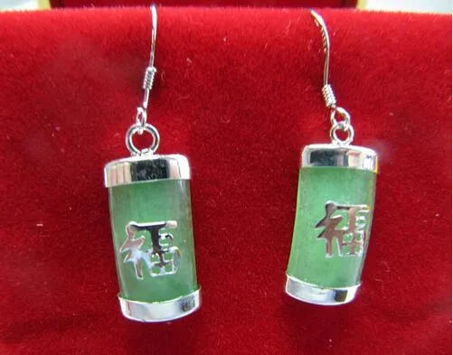 Expédition gratuite 925 Sterling Silver Green jadeite Dangle Earrings