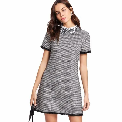 2019 Arbetsklänning Kvinnor Elegant Svartvit Kortärmad Broderad Kontrastkrage Lace Trim Houndstooth Dress