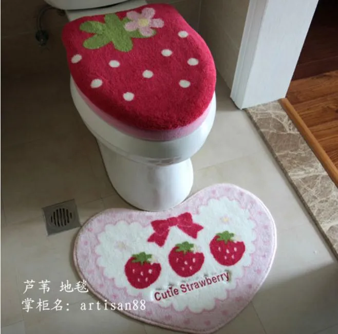 Freeshipping Coprisedile WC Special Powder Strawberry Bar Tappeto Mantello Pad Set di quattro pezzi Set da toilette Tappetino da bagno