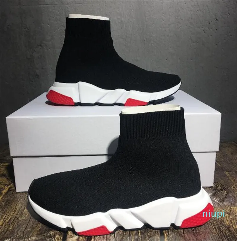 Bulk High Quality Knitted Slip On Speed Trainer All Black Sneakers For Women And Men Comfortable All Black Casual Walking Shoes From Niupi 51.3 DHgate.Com