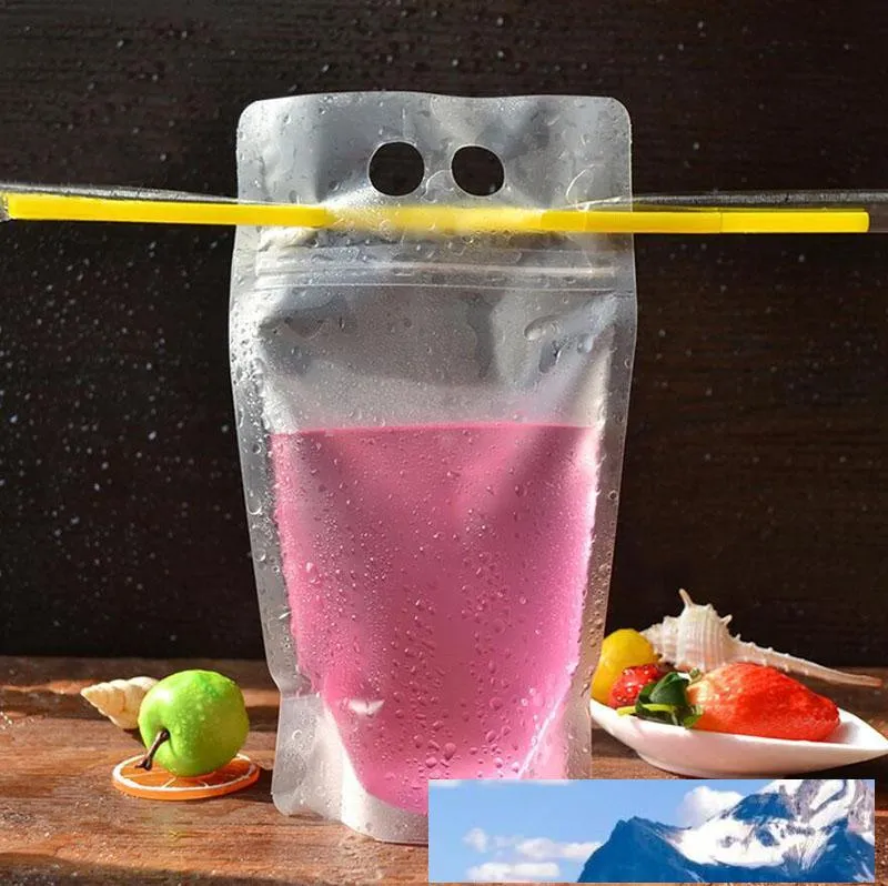 100 Pieces, 450 ml New Design Plastic Drink Packaging Bag Pouch for Beverage Juice Milk Coffee, with Handle and Holes for Straw