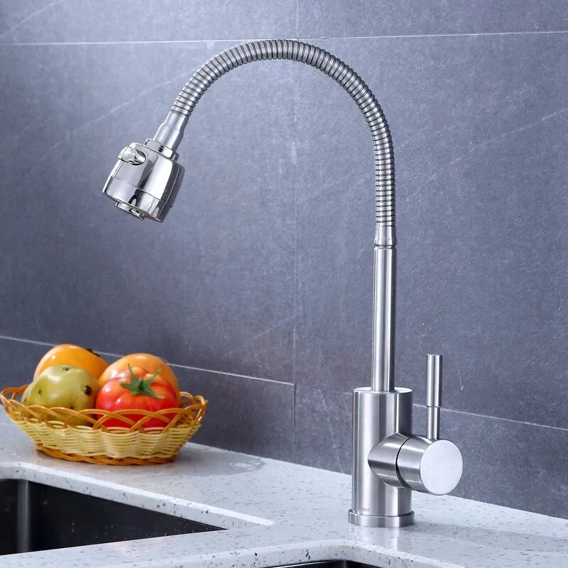 304 Rostfritt stål Köket Kran 360 ° Rotation Sink Singelhandtag Tvåhastighetsbrytare Varm och kall dusch med slang