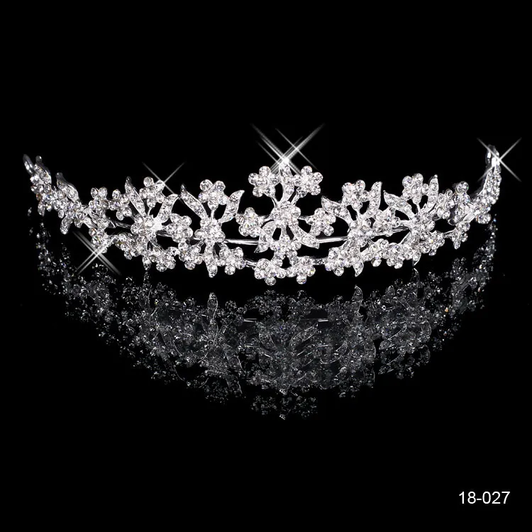 18027Clssic Hair Tiaras In Stock Cheap Diamond Rhinestone Wedding Crown Hair Band Tiara Bridal Prom Evening Jewelry Headpieces