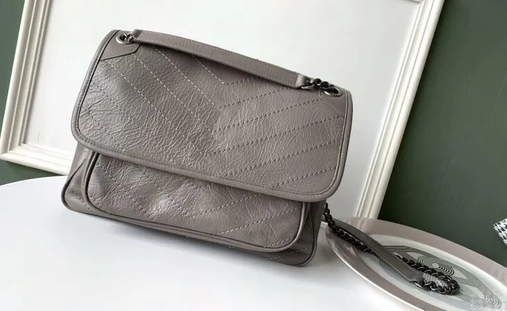 Hot New 498894 28cm Niki Medium Vintage Läder Crossbody Axelväska,Främre flik,Metallkedjeväskor med Läder,Kom med Dust Bag