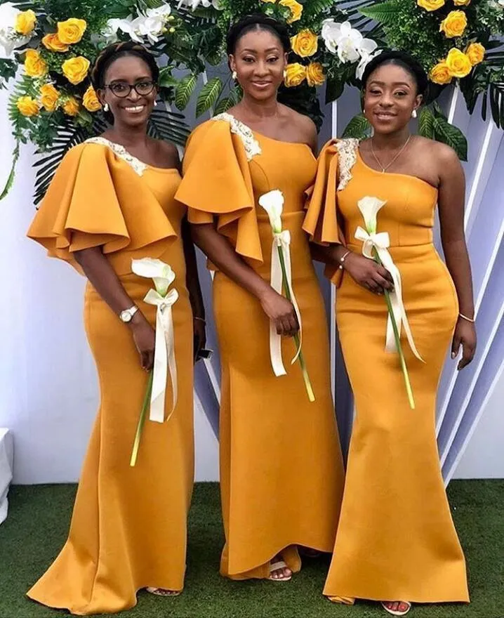 Robes de demoiselle d'honneur africaines de grande taille longue en satin jaune 2021 robes de demoiselle d'honneur en dentelle une épaule sirène robe de soirée d'invité de mariage AL6590
