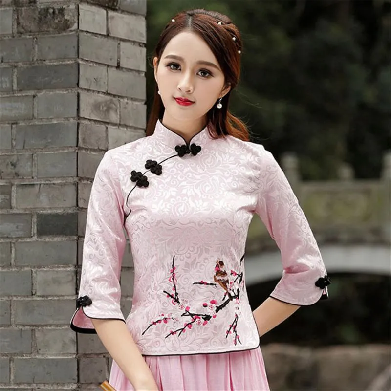 Cheongsam Top Qipao 2020 Nieuws Bloemen Elegante traditionele Chinese kleding voor vrouwen Chinese shirts Dress Wedding Vestidos Tang