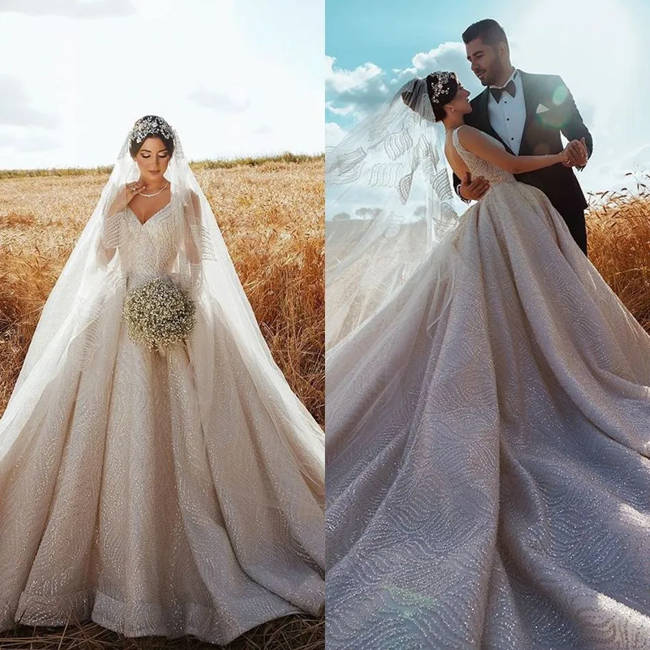 Vestido De Novia De Lentejuelas De Lujo: Cuello En V, Vestido De