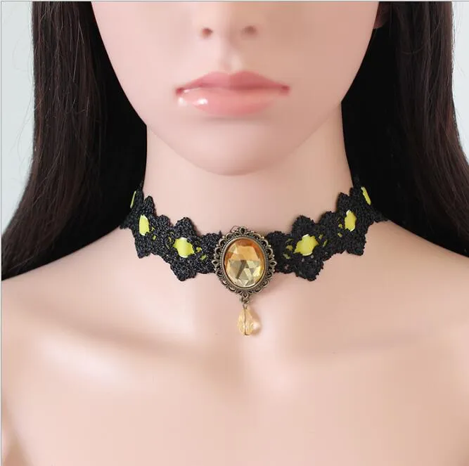 Bohemia кружева Gothic татуировки Choker ожерелье Женщины Vintage Черный Красный Синий Кристалл ожерелья Gothic Punk Воротник Choker ювелирные изделия GD393