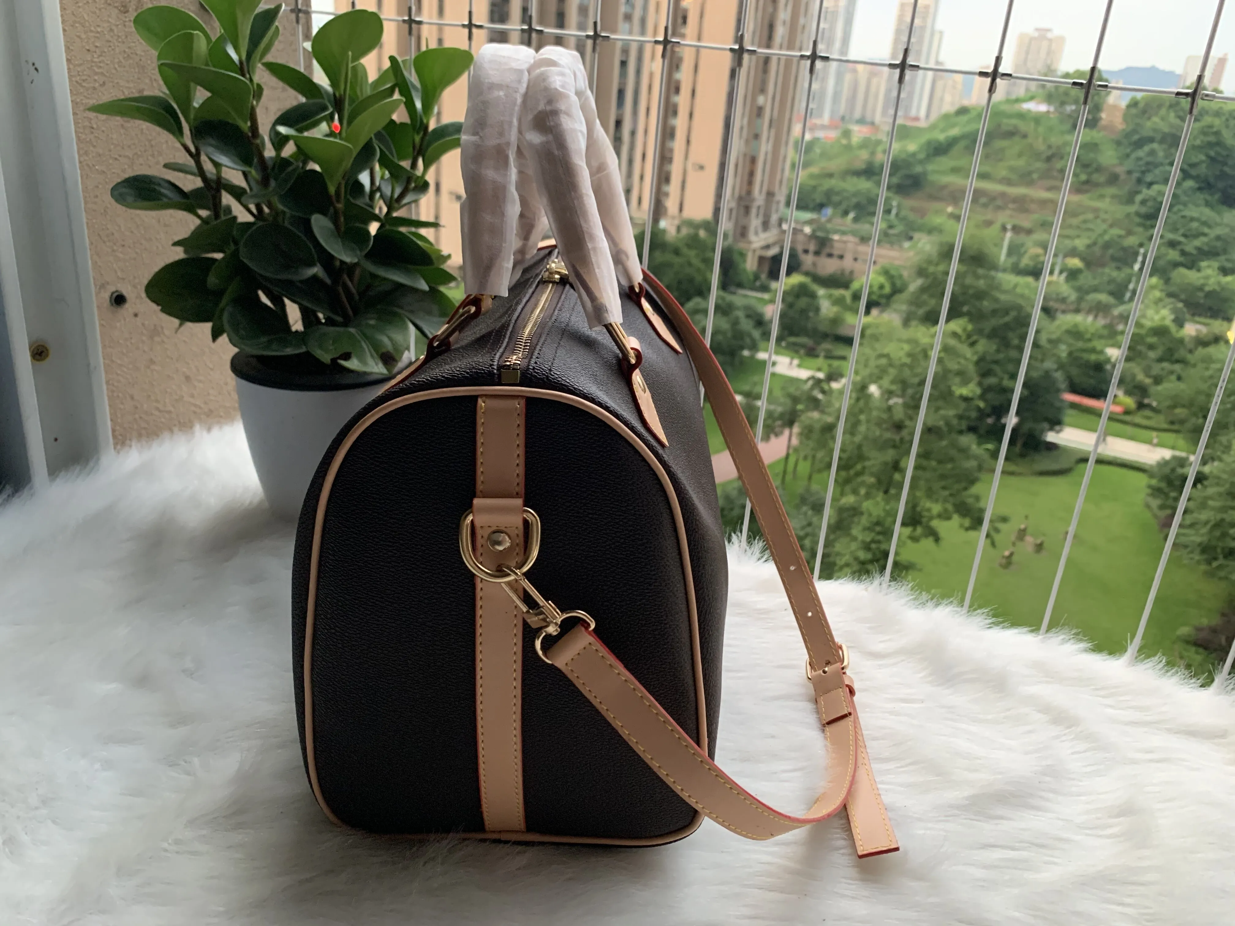 Classic style handbags deals