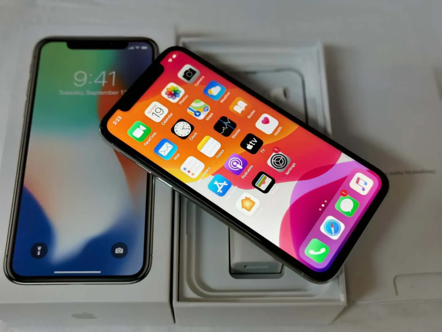 Hexa Core IPhone X: Unlocked 3GB/64GB ROM, 12MP Camera