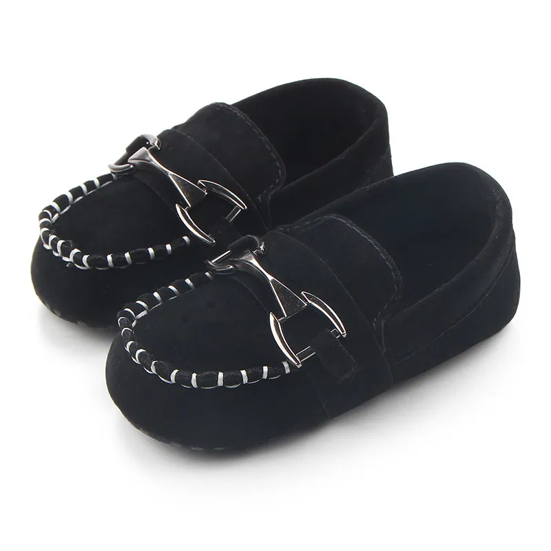 Scarpe nere neonato top