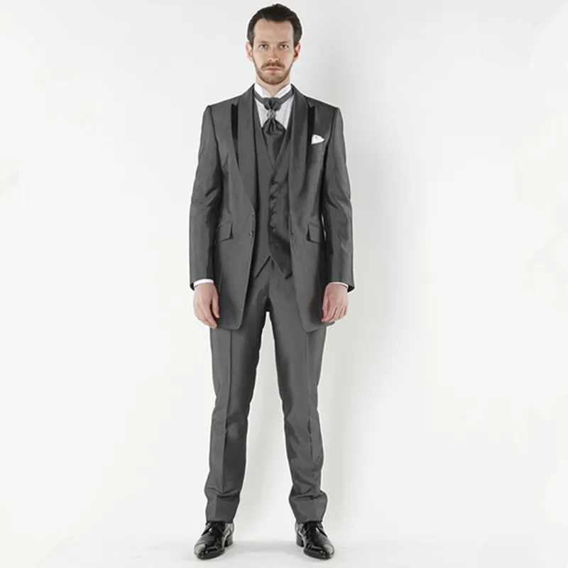 Custom Made Groomsmen Gris Groom Tuxedos Hommes Costumes De Mariage Meilleur Homme Blazer Costume Homme 3 pièces ensemble (Veste + Pantalon + Gilet)