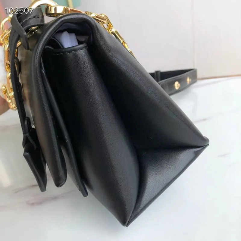 2019 new designer fashion chain shoulder bag messenger bag best quality ladies diagonal handbag handbag factory sale 