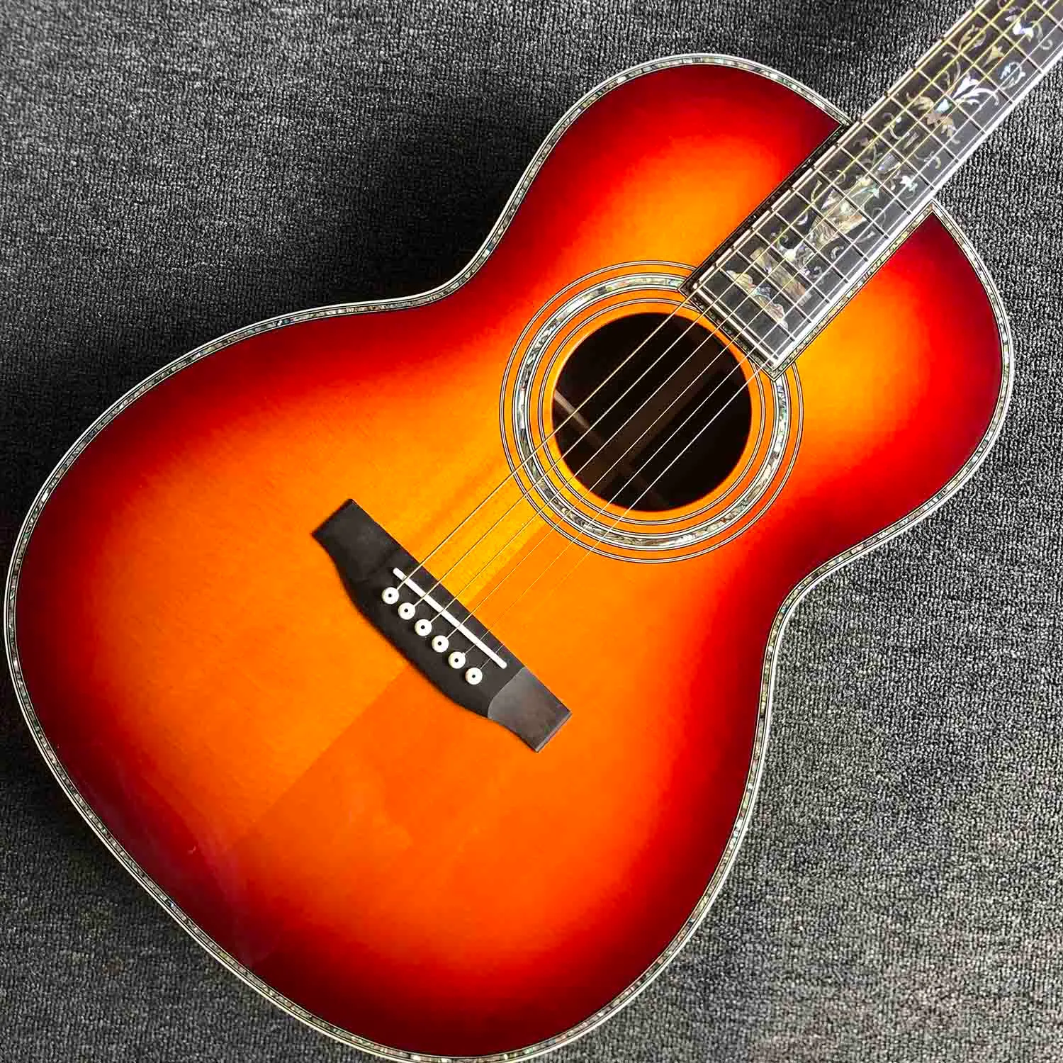 ソリッドボディアコースティックギター 39 インチ OOOを￥66,465