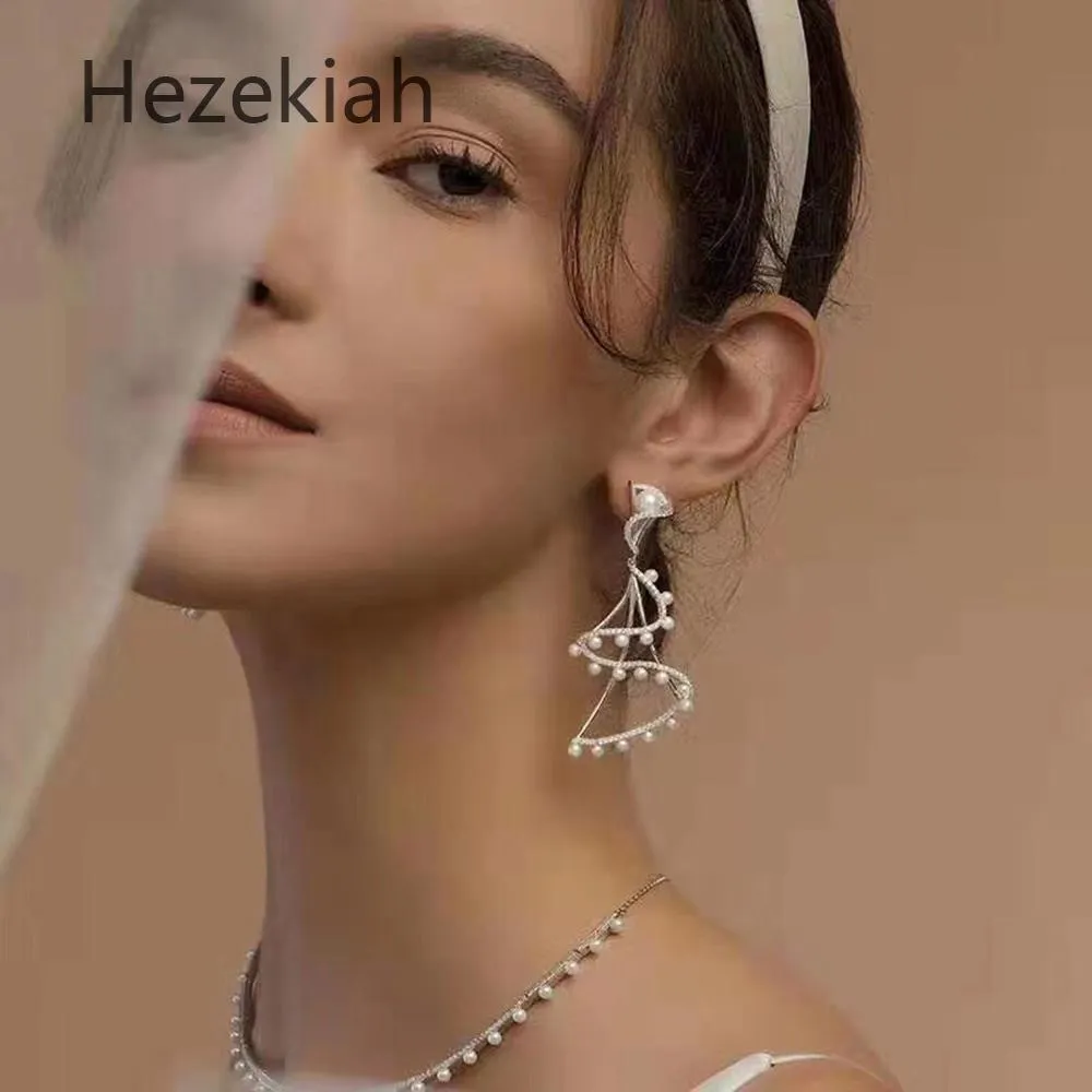 Hezekiah S925 silver needle Earrings Bride wedding dress Earrings Temperament and fashion Pearl Earrings Celebrities