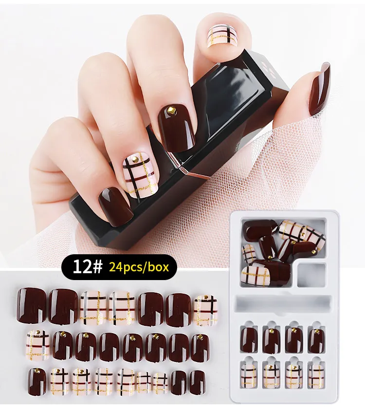 Naf007 Destacável 24 PCS projetado Crystal Falso Nail Artificial Dicas Conjunto de capa completa para decoração curta imprensa na pregos Decoração de extensão