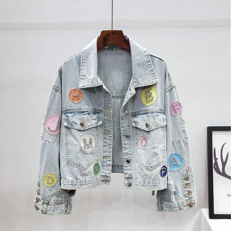 Automne Mode Effiloché Court Denim Veste Manteau Femmes Survêtement Lâche Lettre Diamants Patch Conception Jeans Veste Femme Streetwear