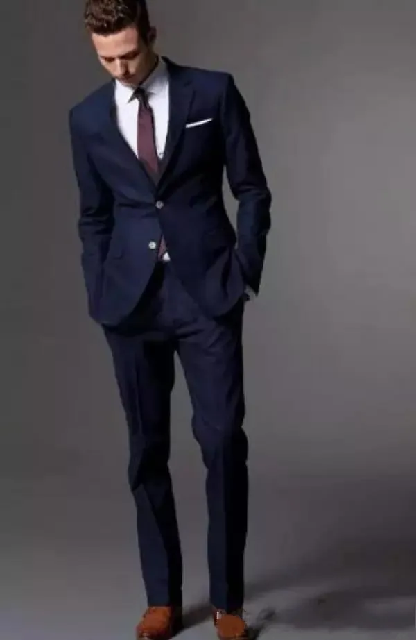 Trajes para online caballero azul marino