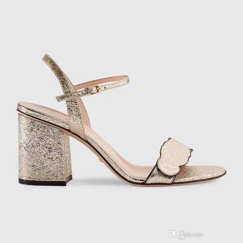 2020 Kvinnor Designer Skor Damer Platt Sandaler Högklackat Ny Lyx Högklackat Läder Sandal Suede Mid-Heel 7-11cm Sommar Sexig Sandals Siz