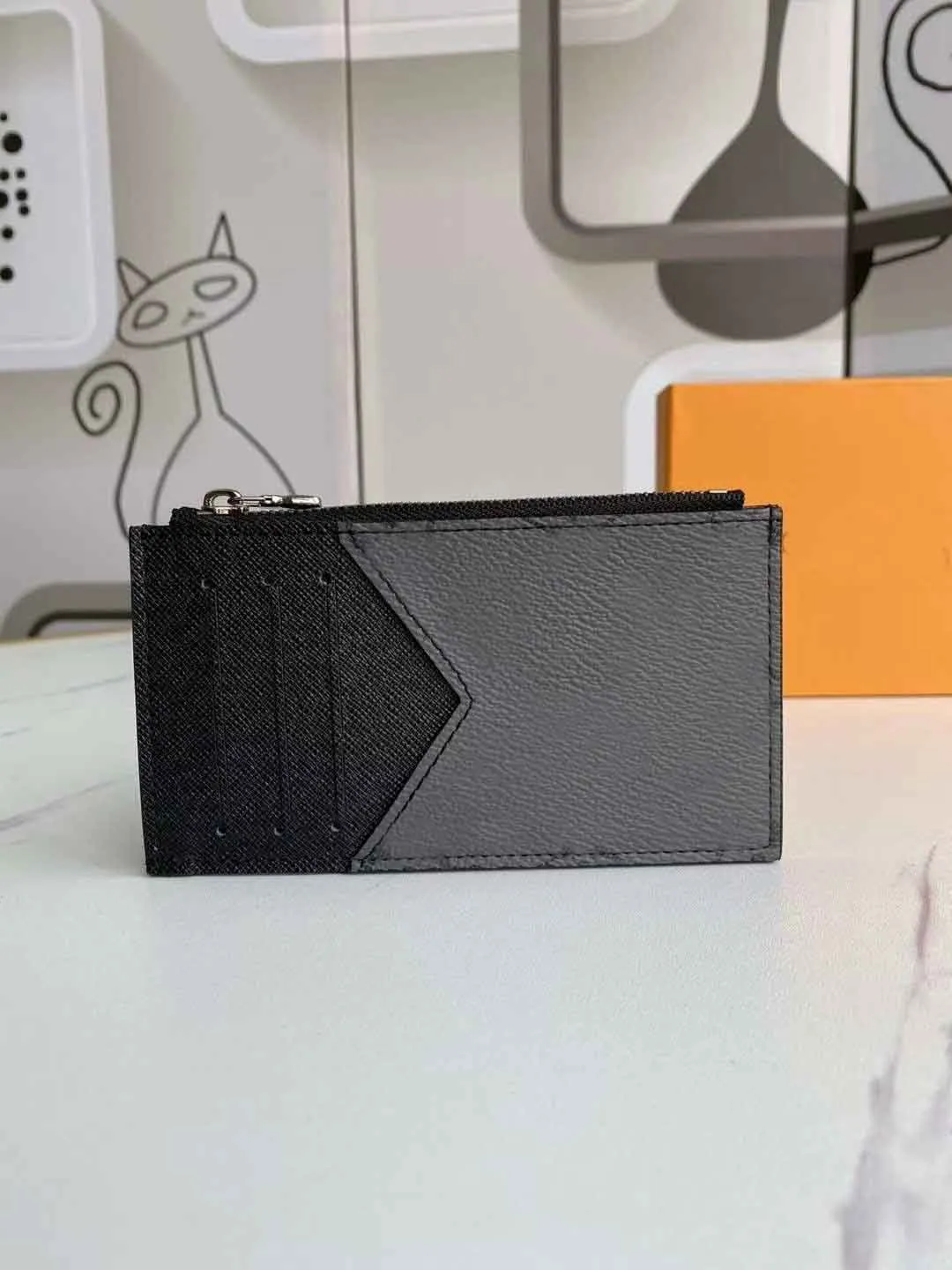 Very perfect Men Women Genuine Leather Slim Wallet short Multiple Cards Holder Clutch Purse Female Original Leather Solid Wallet 67630 64038
