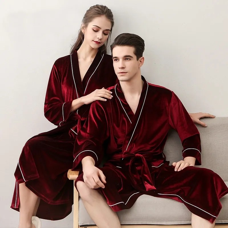 Ropa de dormir de las mujeres 2021 Dorado Terciopelo Bata de baño Otoño Pareja delgada Albornoz El hogar Ropa para el hogar Long Kimono Robes Nightgown