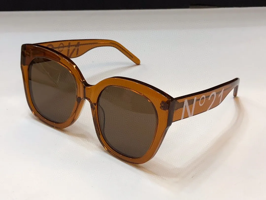 N21 새로운 여성 인기있는 선글라스 스퀘어 프레임 태양 안경 Trend Avant Garde 스타일 UV400 보호 안경 Pacakge와 함께 제공됩니다