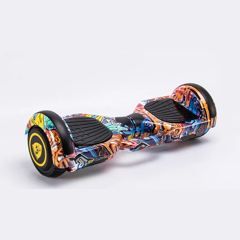 Electric two outlet wheel skateboard
