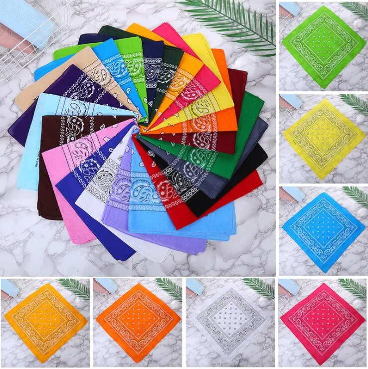 Os mais recentes Hip-hop Cotton Blended Qualidade Bandanas Para Homens Mulheres Magia Lenço Lenços Pulseira Kerchief quadrados 55cm * 55cm 22 cores