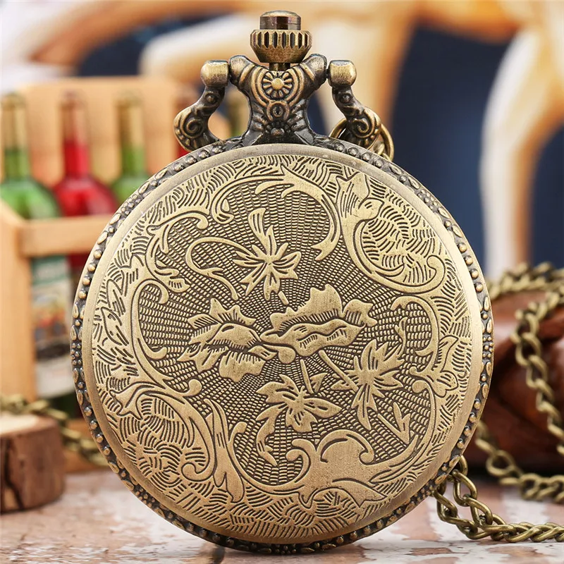 Vintage Pirates Skull in One Piece Quartz Pocket Watch Men Women Clock Analog Display Necklace Chain Watches reloj de bolsillo238n