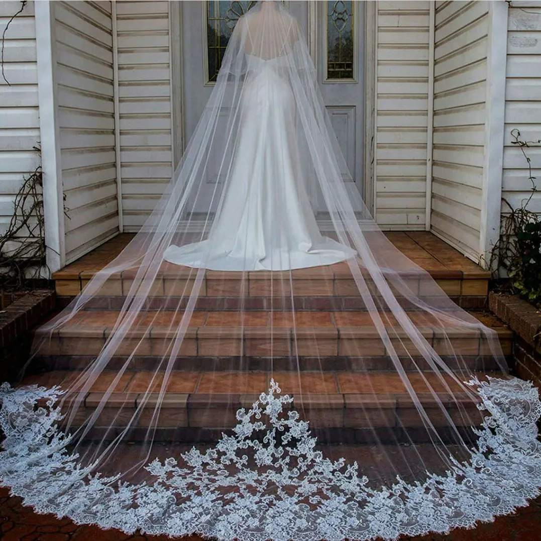 Custom Made Şapel Uzunluğu Gelin Veils Aplike Beyaz Fildişi Tull Uzun Düğün Veils 2020 Vestido De Noiva Longo Düğün Peçe