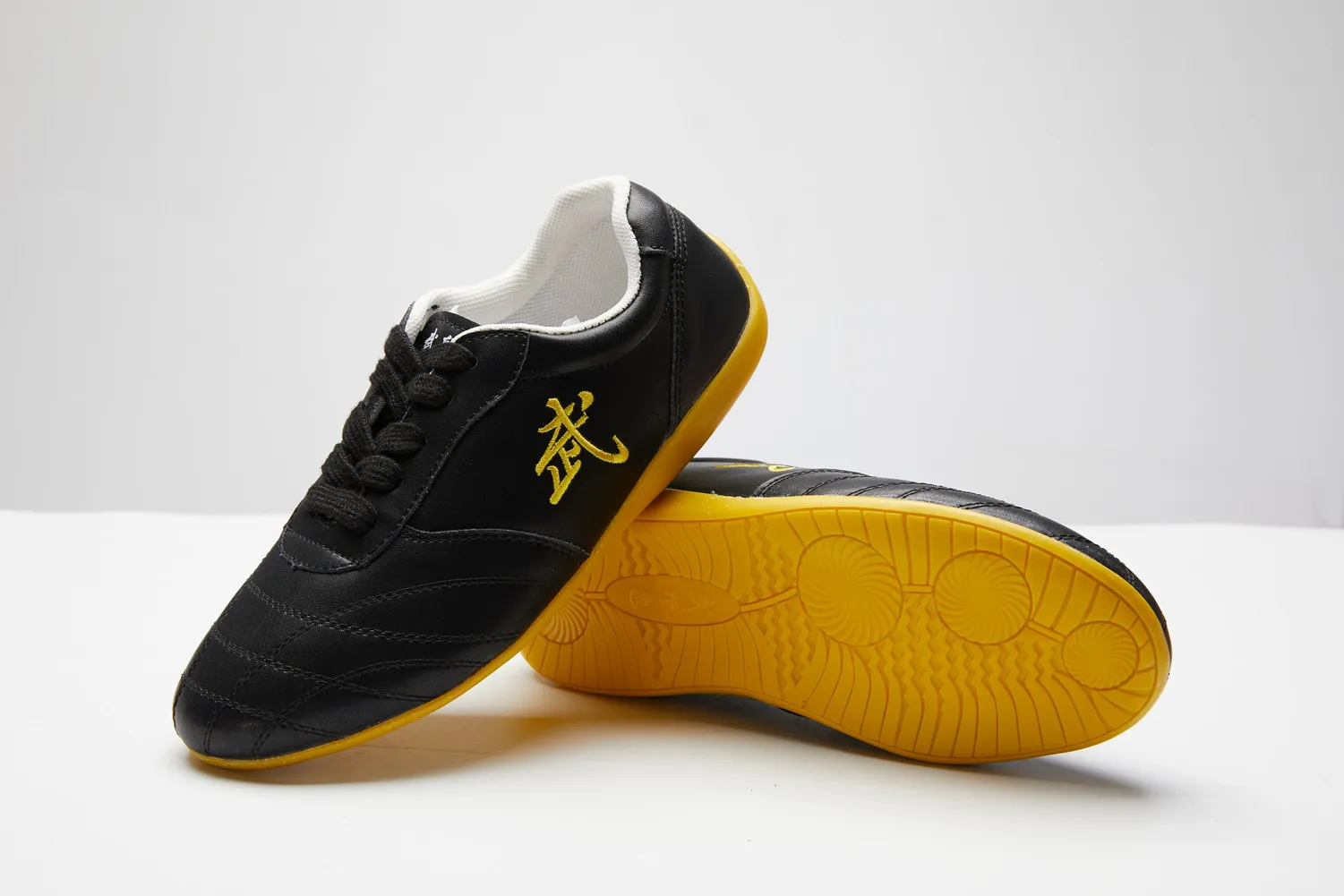 Kung on sale fu scarpe