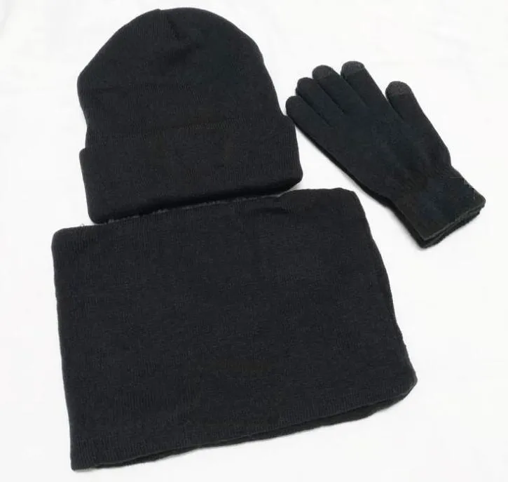 Ny designer hattar halsdukar handskar sätter mode halsdukhandskar beanie kallt väder tillbehör cashmere presentuppsättningar för män kvinnor