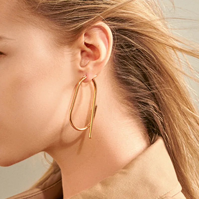 트렌디 한 미니멀리스트 O 모양 골드 실버 컬러 후프 귀걸이 여성을위한 현대 기하학적 큰 고체 금속 귀걸이