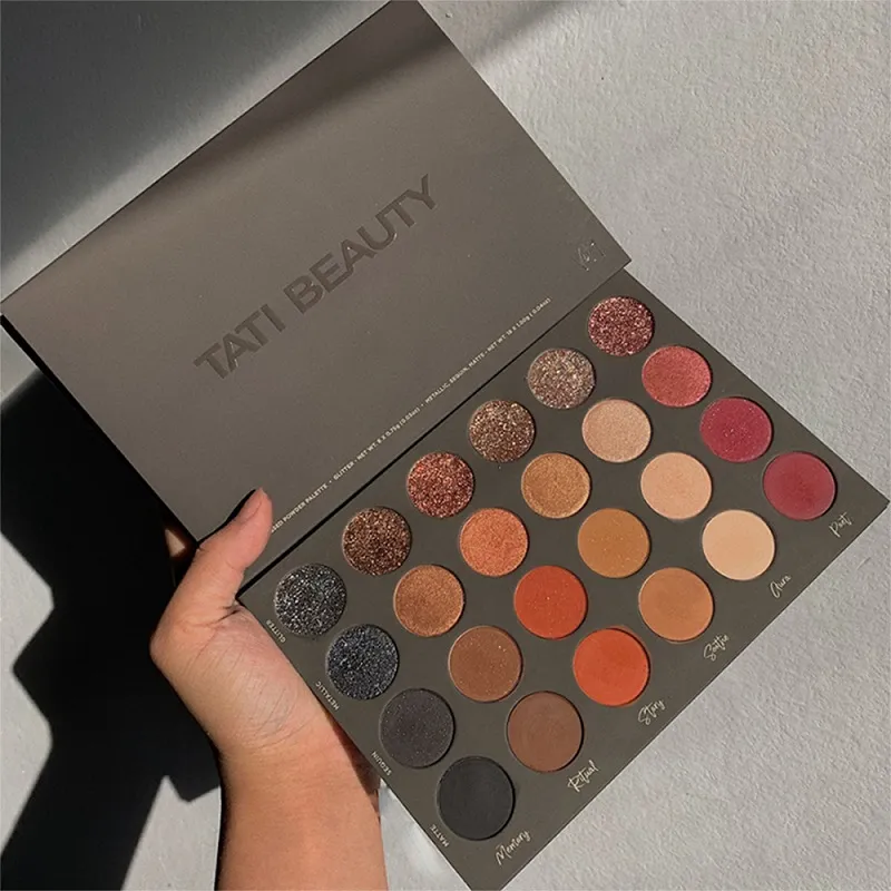 TATI Beauty Lidschatten-Puder, Weihnachtsgeschenke, 24 Farben, schimmernd, matt, glitzernd, langlebig, strukturierte Lidschatten-Palette