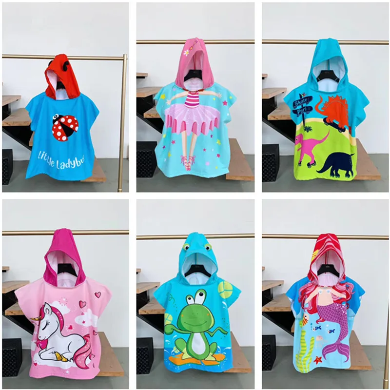 Leuke Cartoon Badjassen Kinderen Badhanddoeken Hooded Poncho Zeemeermin Handdoek Zwemmen Zwembad Strand Handdoek Cartoon Kindermantel Mermaid Bad Douche Robe 2020