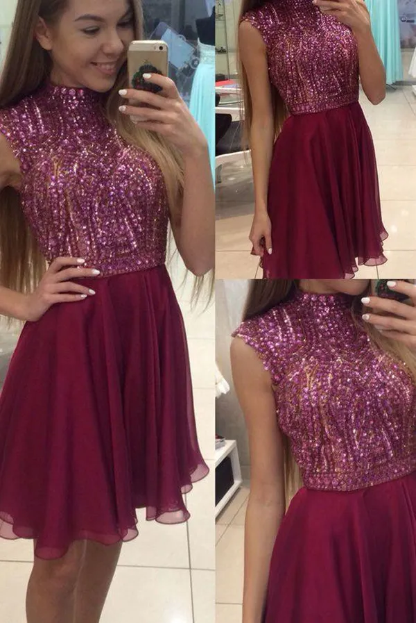 Abiti da ritorno a casa economici collo alto abiti da cocktail corti in rilievo bordeaux chiffon corto mini strass abiti da ballo per feste C131