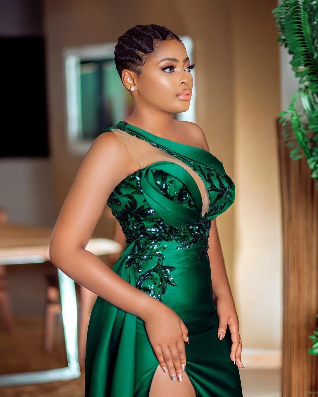Hunter Green One Shoudler Neckline One Shoulder Evening Dress 2020