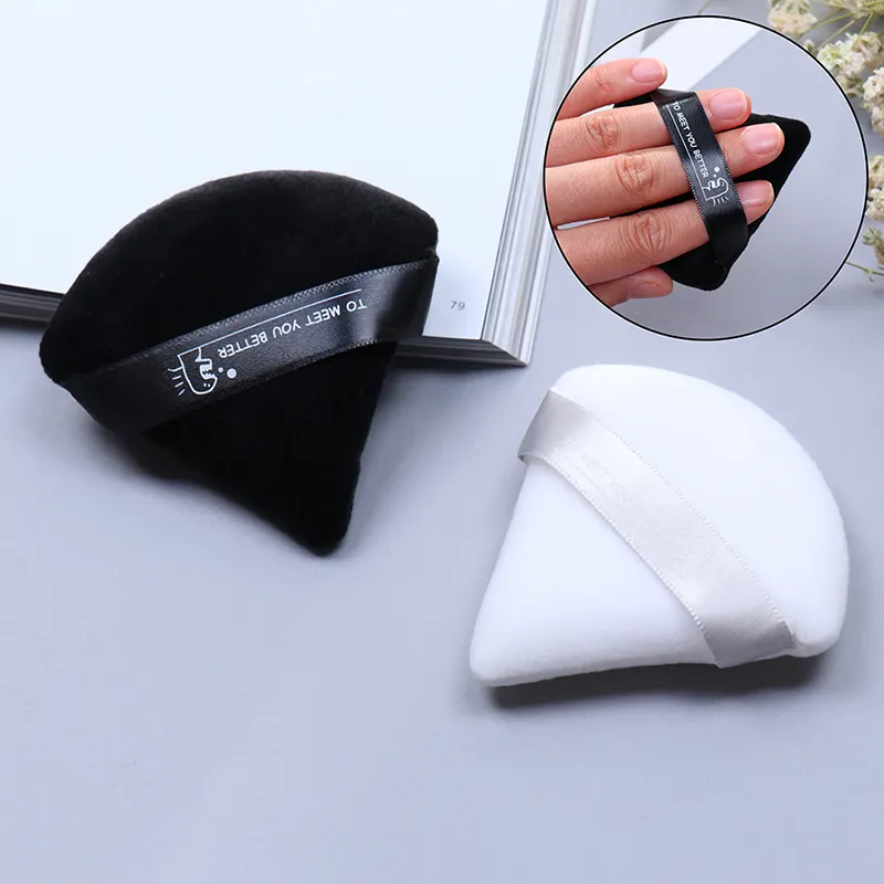 1pcs / 2st Cosmetic Puff Makeup Sponge Triangle Velvet Foundation Cream Mini Make Up Sponge Make Up Tools