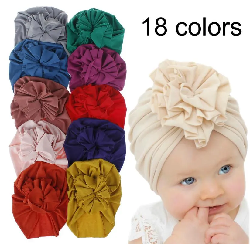 INS 18 colori New Fashion Pieghettato Fiore Berretto da bambino Elastico in cotone Tinta unita Accessori per capelli Beanie Cap Multi color Infant Turban Hats