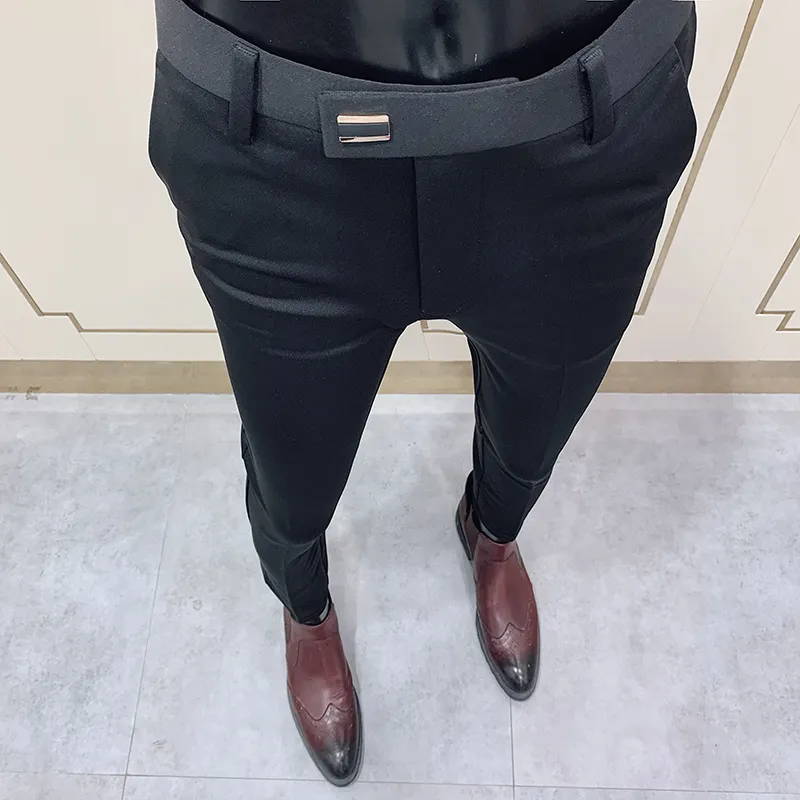 2020 Nieuwe Heren Sociale Broek Mode Slanke Knop Pak Broek Mannen Groene Broek Straat Kleding Mannen Business Slanke Jurk Effen pak Pant1857